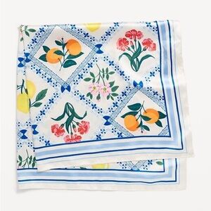 Old Navy Silky Neck Scarf in Fruit/Flowers